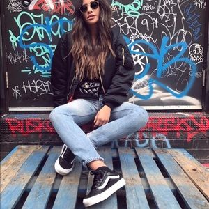 Vans Suede Women’s Old Skool Skate Shoes